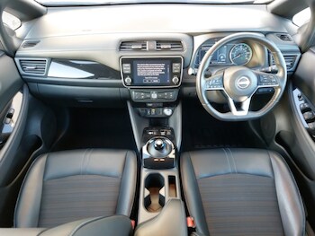 Used Nissan Leaf 2022 for sale - 77173966: Photo