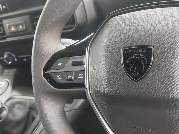 Used Peugeot Partner 2024 for sale - 76233111: Photo 11