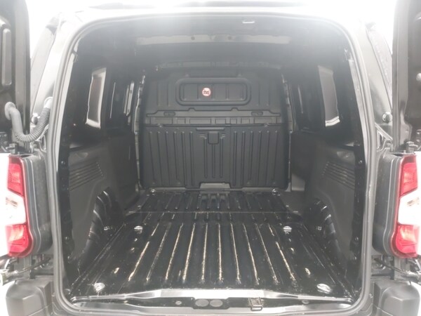 Used Peugeot Partner 2024 for sale - 76233111: Photo 8