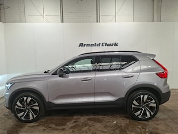 Used Volvo XC40 2025 for sale - 78998640: Photo