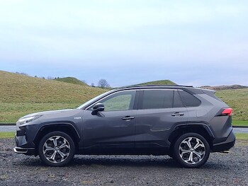 Used Toyota RAV4 2022 for sale - 77299171: Photo