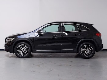 Used Mercedes-Benz GLA 2022 for sale - 76353901: Photo