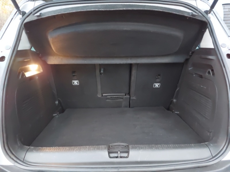 Used Vauxhall Crossland 2022 for sale - 76764339: Photo 8