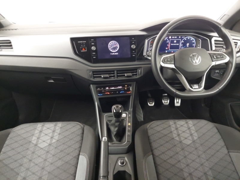 Used Volkswagen Taigo 2024 for sale - 76567519: Photo 2