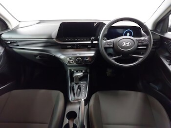 Used Hyundai i20 2024 for sale - 77955355: Photo