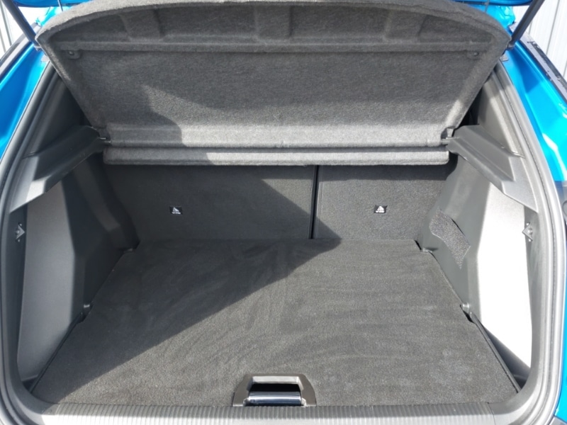 Used Peugeot 2008 2022 for sale - 78014181: Photo 8