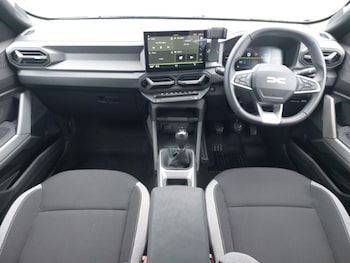 Used Dacia Duster 2025 for sale - 78952563: Photo