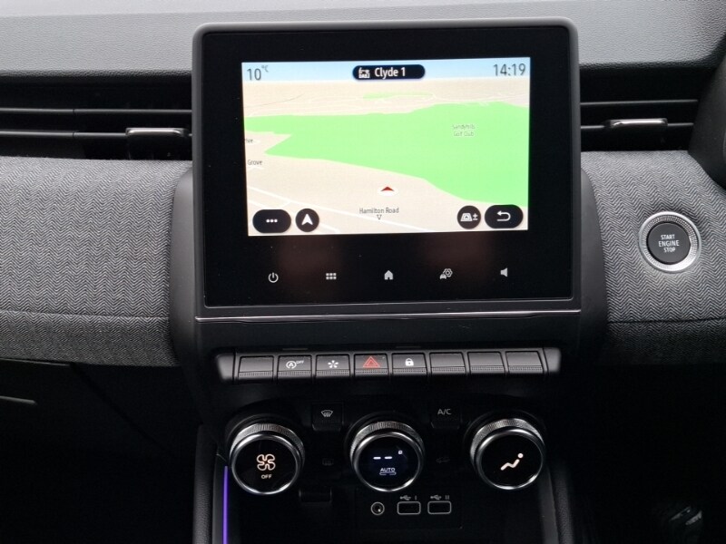 Used Renault Clio 2024 for sale - 77677681: Photo 12