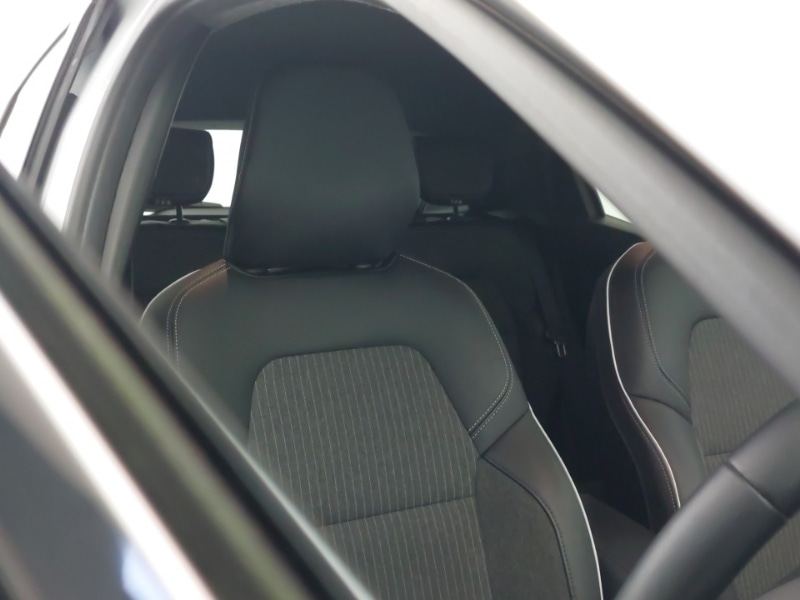 Used Renault Clio 2023 for sale - 77852029: Photo 12