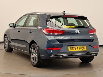 Used Hyundai i30 2024 for sale - 77024936: Photo