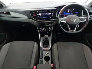 Used Volkswagen Polo 2023 for sale - 76093925: Photo 2