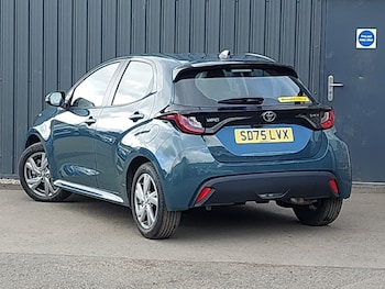 Used Toyota Yaris 2025 for sale - 78046080: Photo