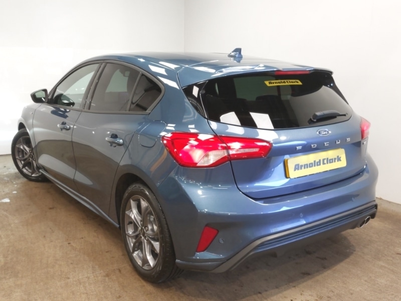 Used Ford Focus 2021 for sale - 77062860: Photo 3