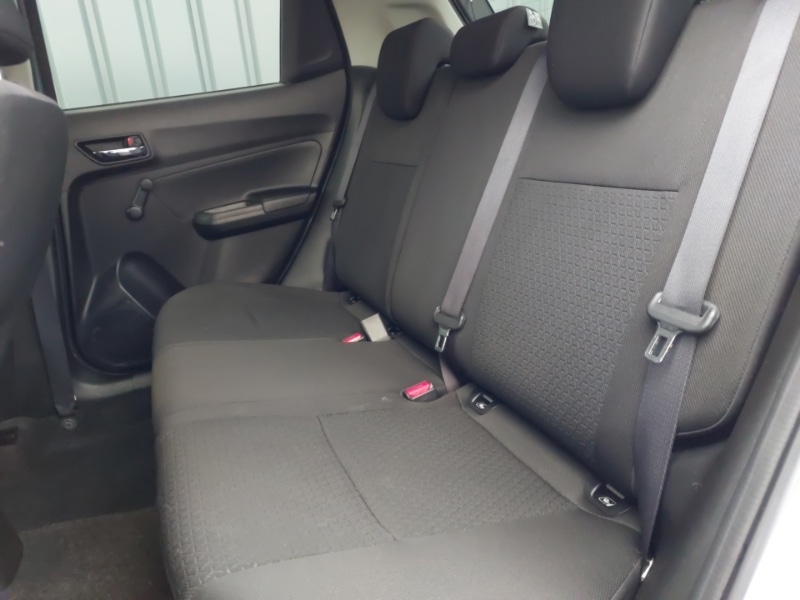 Used Suzuki Swift 2023 for sale - 77637255: Photo 6