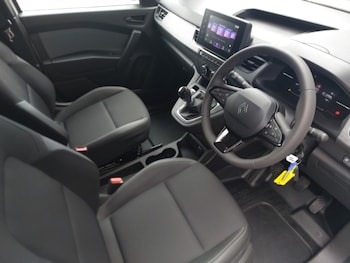 Used Renault Kangoo 2025 for sale - 76087468: Photo 2