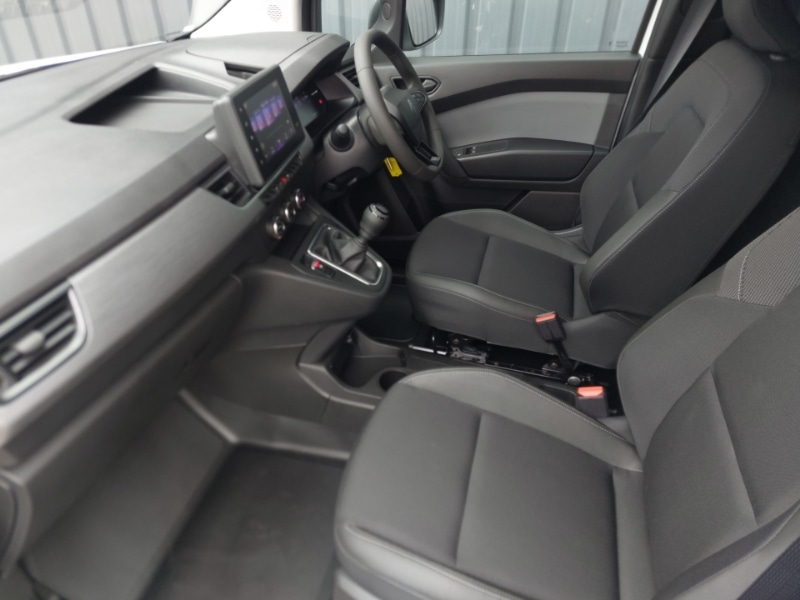 Used Renault Kangoo 2025 for sale - 76087468: Photo 5
