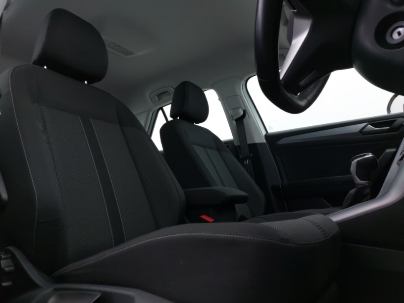 Used Volkswagen T-Roc 2023 for sale - 77142556: Photo 12