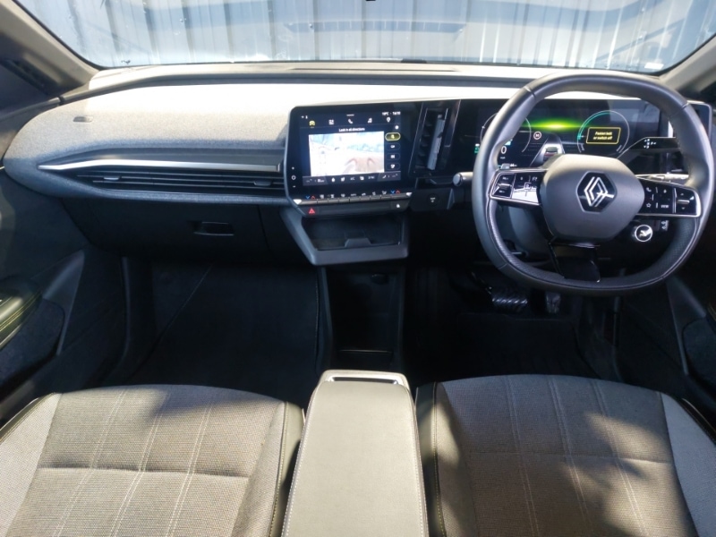 Used Renault Megane E Tech 2023 for sale - 76823147: Photo 2