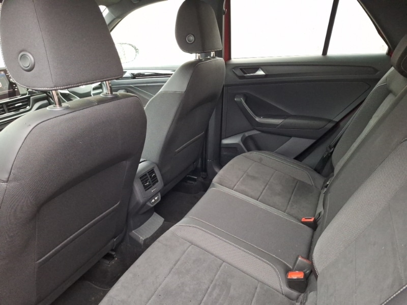 Used Volkswagen T-Roc 2023 for sale - 76770508: Photo 6