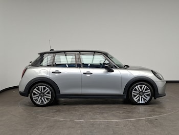 Used MINI Cooper 2025 for sale - 79105701: Photo