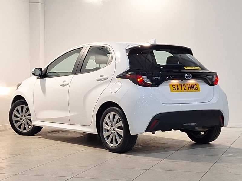 Used Toyota Yaris 2022 for sale - 76583752: Photo 3