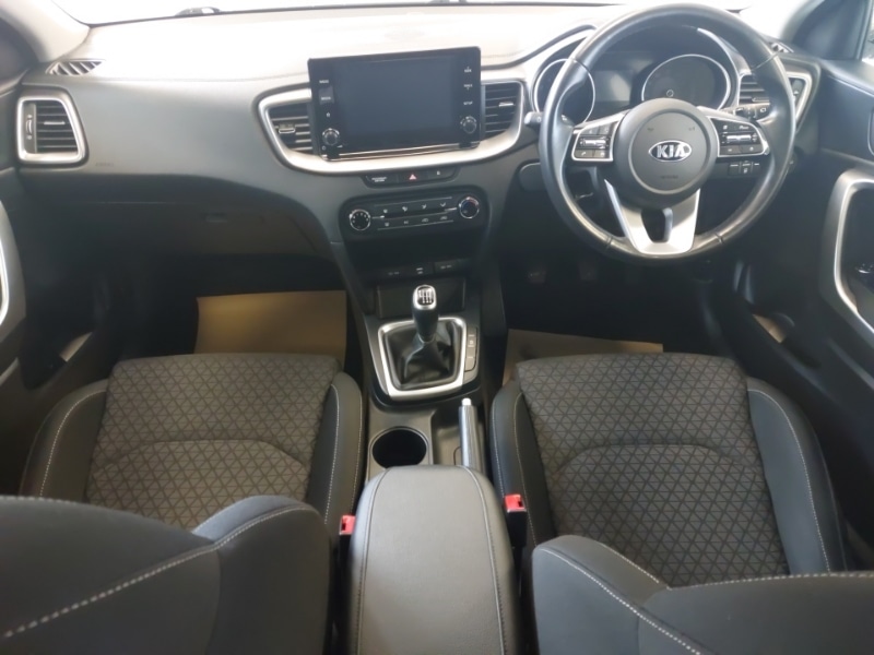 Used Kia XCeed 2020 for sale - 76150296: Photo 2