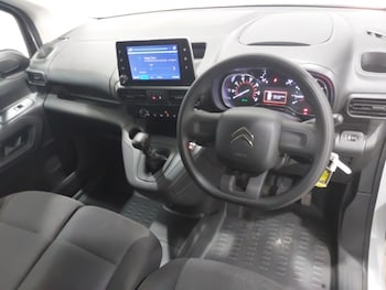 Used Citroen Berlingo 2023 for sale - 79522798: Photo