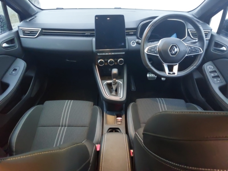 Used Renault Clio 2022 for sale - 76975190: Photo 2