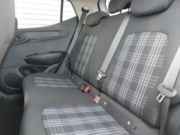 Used Hyundai i10 2024 for sale - 76212762: Photo 6