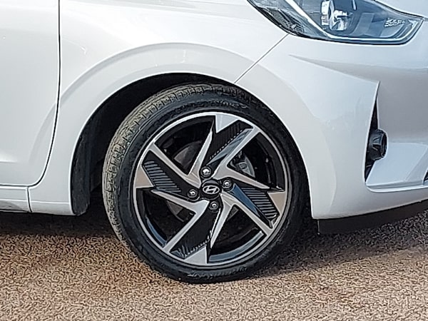 Used Hyundai i10 2024 for sale - 76212762: Photo 9