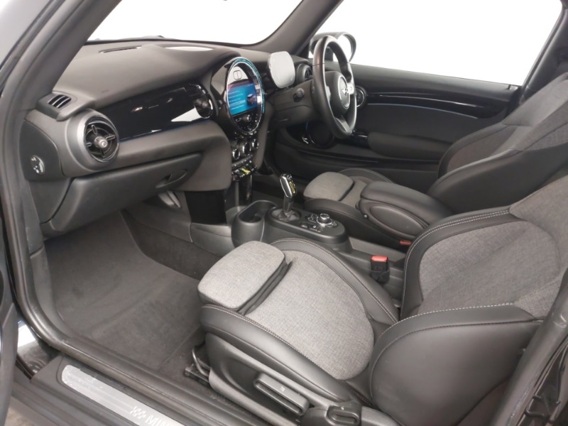 Used MINI Hatch 2023 for sale - 77434329: Photo 7