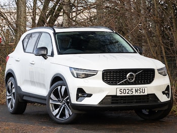 Used Volvo XC40 2025 for sale - 77194196: Photo