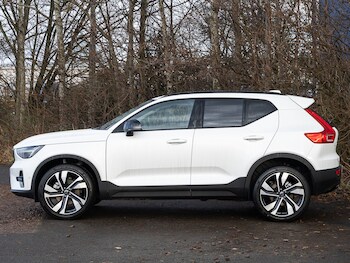 Used Volvo XC40 2025 for sale - 77194196: Photo