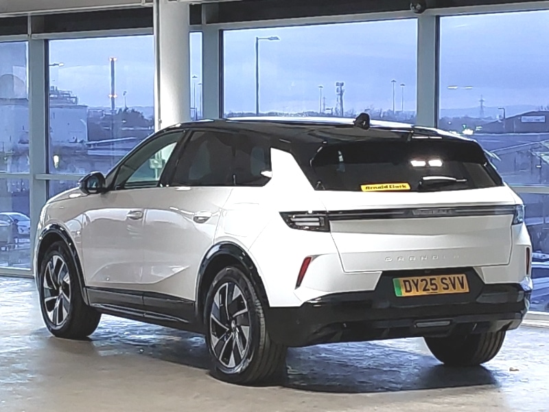 Used Vauxhall Grandland 2025 for sale - 76925863: Photo 3