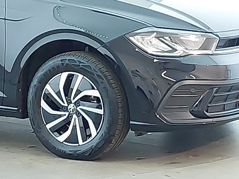 Used Volkswagen Polo 2024 for sale - 76682974: Photo 9