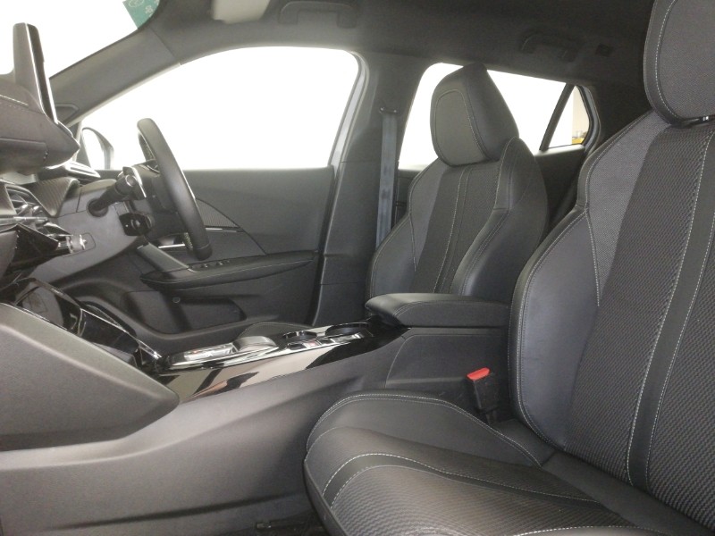 Used Peugeot 2008 2023 for sale - 77596953: Photo 5