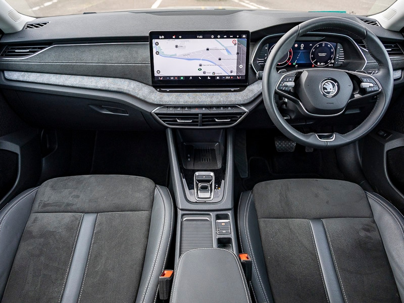 Used Skoda Octavia 2024 for sale - 76720793: Photo 2