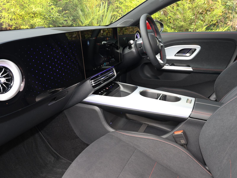 Used Mercedes-Benz CLA 2025 for sale - 77986157: Photo 2