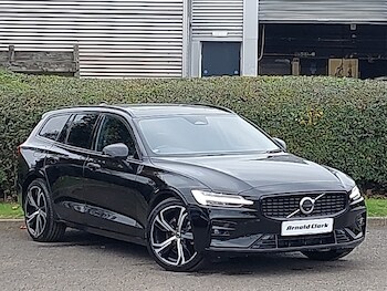 Used Volvo V60 2025 for sale - 77565625: Photo