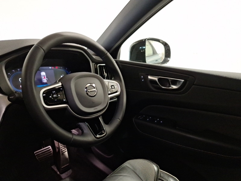 Used Volvo XC60 2022 for sale - 78129251: Photo 10