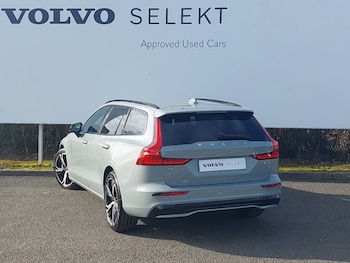 Used Volvo V60 2025 for sale - 78385585: Photo