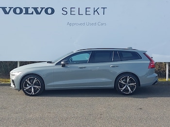 Used Volvo V60 2025 for sale - 78385585: Photo