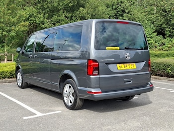 Used Volkswagen Transporter Shuttle 2024 for sale - 79451877: Photo