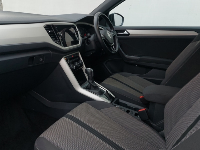 Used Volkswagen T-Roc 2020 for sale - 77752105: Photo 5