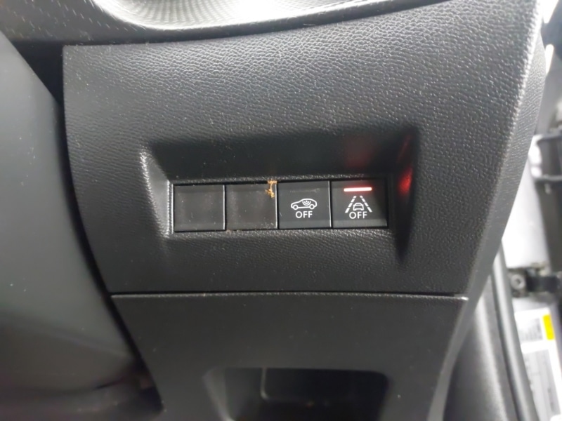 Used Peugeot 2008 2023 for sale - 77028824: Photo 10