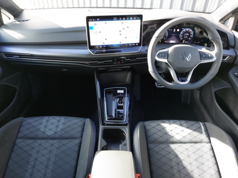 Used Volkswagen Golf 2024 for sale - 76479023: Photo 2