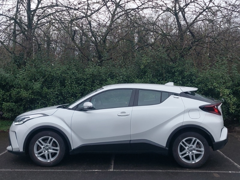 Used Toyota C-HR 2023 for sale - 77732056: Photo 4