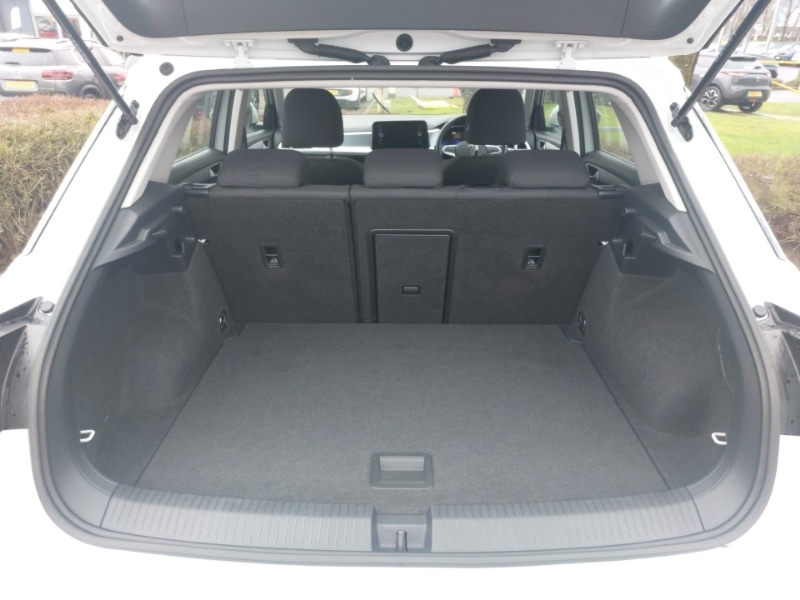 Used Volkswagen T-Roc 2022 for sale - 77670044: Photo 8