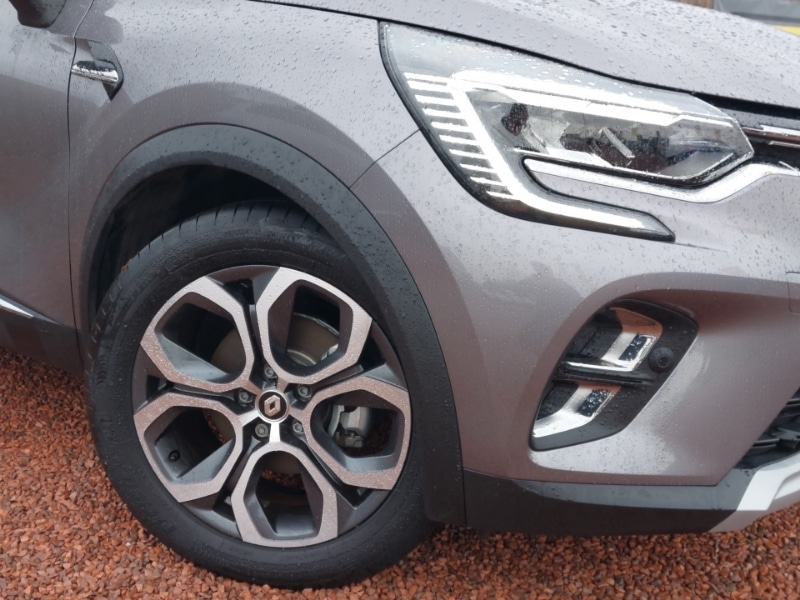 Used Renault Captur 2024 for sale - 76492737: Photo 9