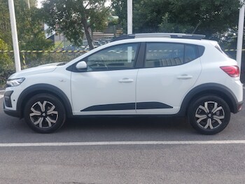 Used Dacia Sandero Stepway 2022 for sale - 75562126: Photo